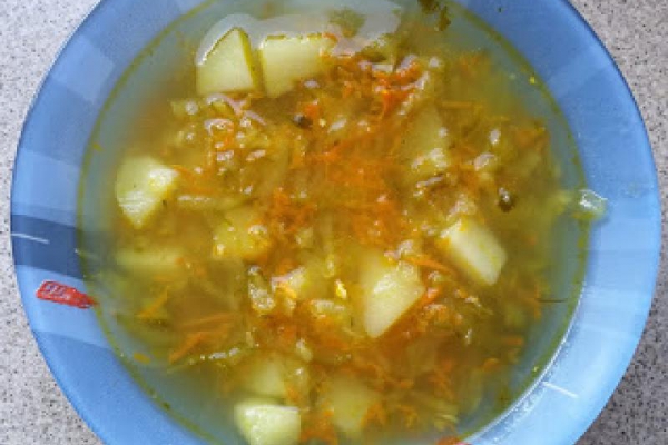 Zupa ogórkowa III