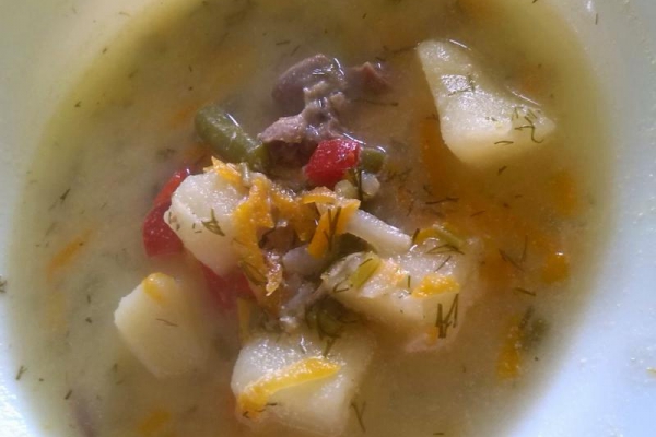 Kolorowa zupa warzywno - koperkowa z nieczego. Znowu szybko i smacznie