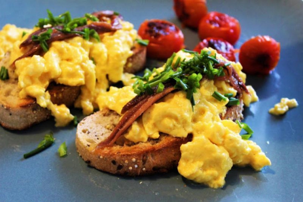 Scotch Woodcock Recipe - (Creamy Scrambled Eggs and Anchovies on Toast)