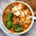 Włoska zupa minestrone