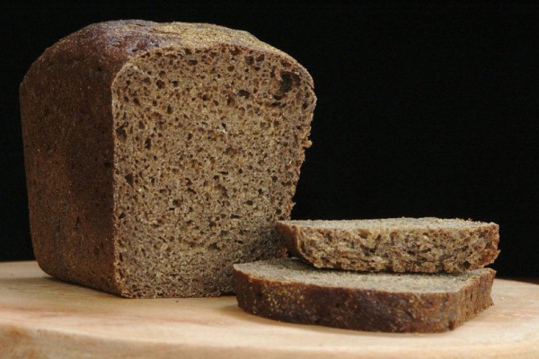 Chleb wiejski na zakwasie żytnim