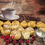 Małe ptysie z kremem...