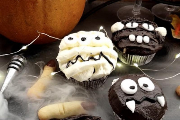 Czekoladowe Muffiny Zombie na Halloween