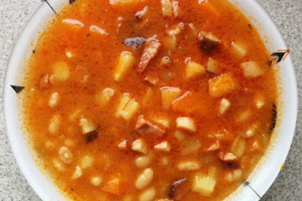 Zupa fasolowa II