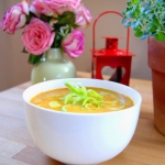 Pikantna zupa z awokado...
