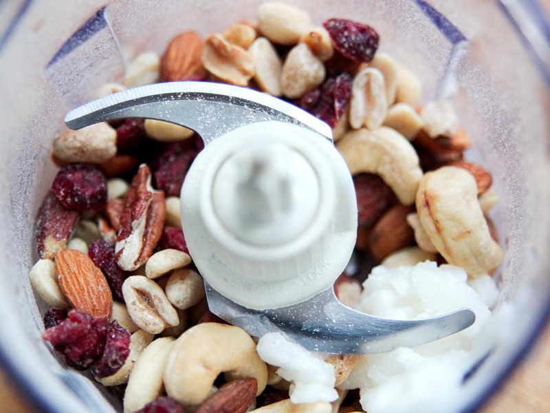 Jakie orzechy na masło orzechowe