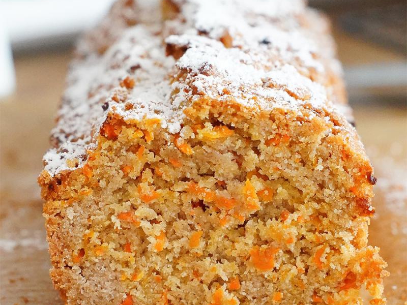 Szybkie i tanie ciasto marchewkowe