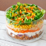 Sałatka warstwowa z...