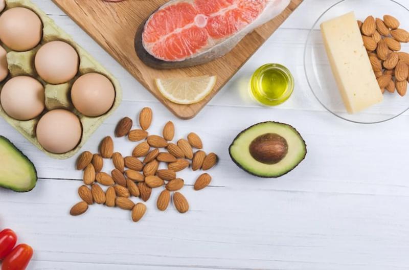 Dieta keto a cholesterol – jaki ma wpływ na zdrowie?