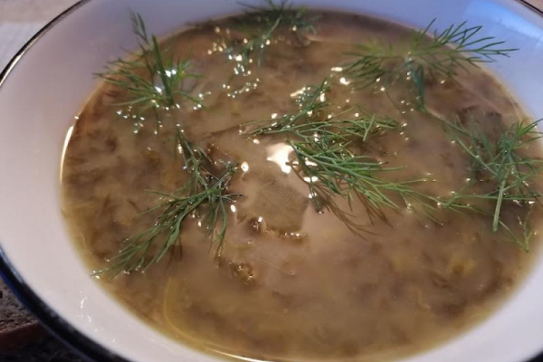 Zupa z fasoli i szczawiu
