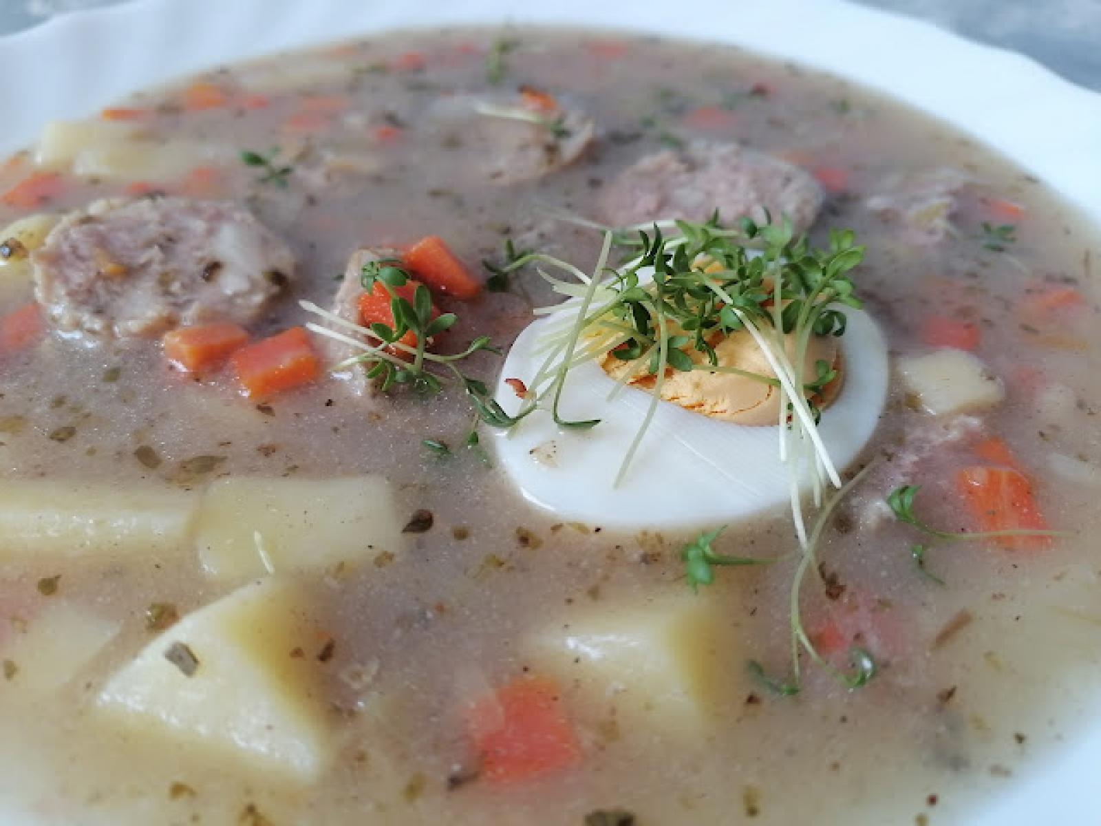 Żurek na zakwasie gryczanym