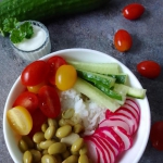 Bowl z ryżem i warzywmi