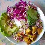 Bowl z ryżem i warzywami