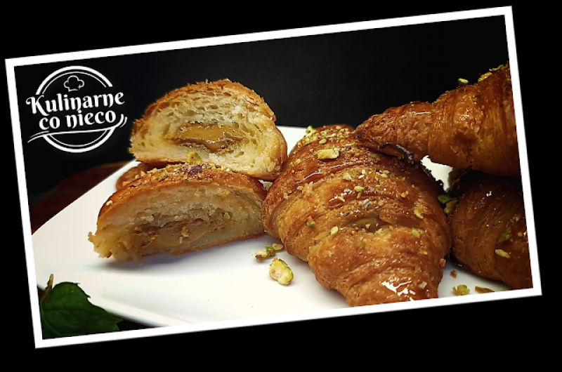 Domowe Croissanty Pistacjowe