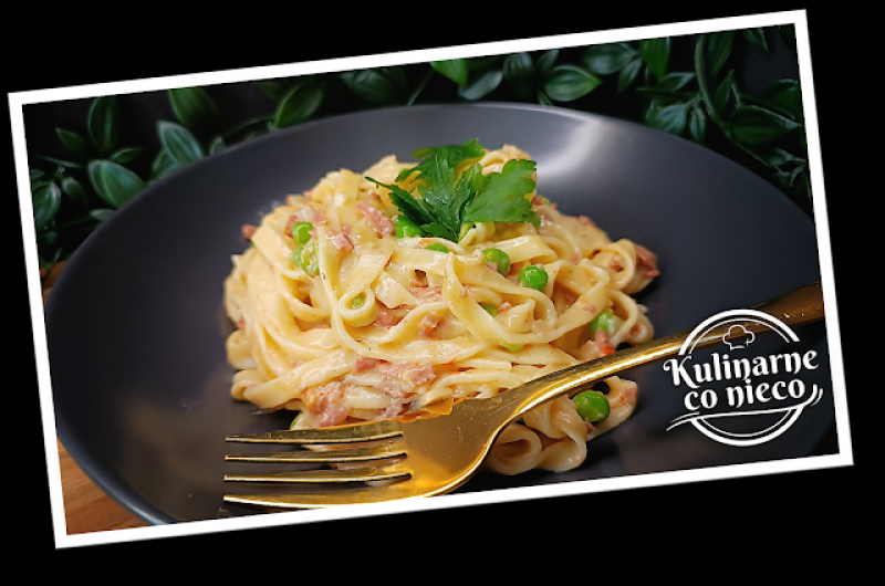 Tagliatelle z Mortadelą i Groszkiem