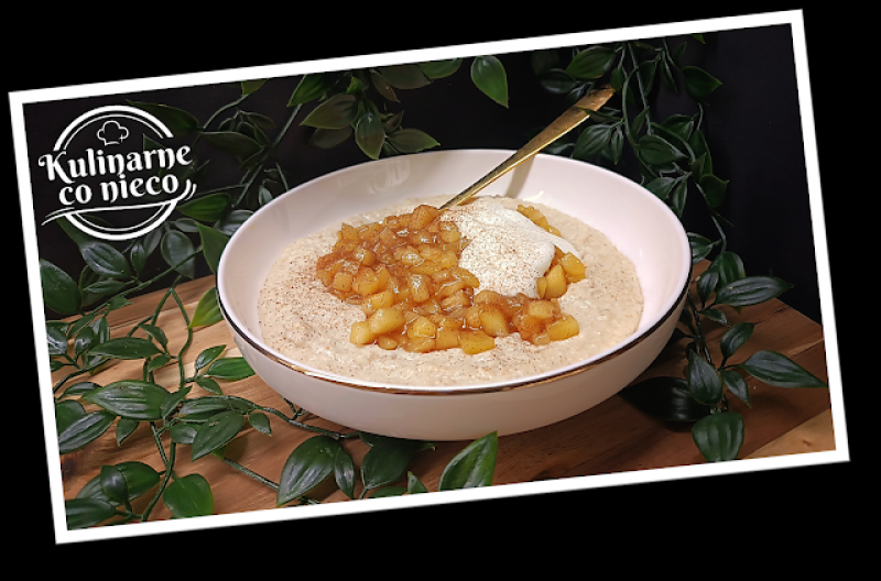 Owsianka a’la Proteinowa Szarlotka (*SERIA FIT*)