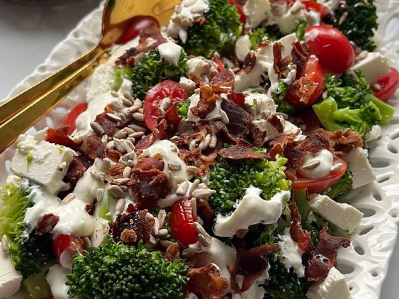 Sałatka z brokułem 