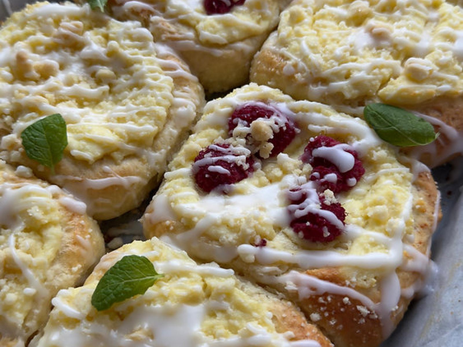 Drożdżówki z serm