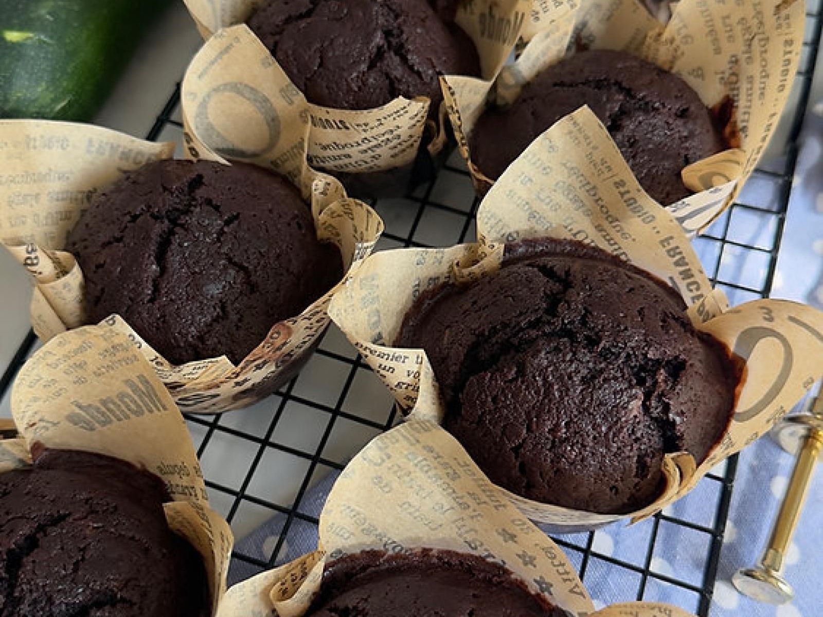 Czekoladowe muffiny z cukinią