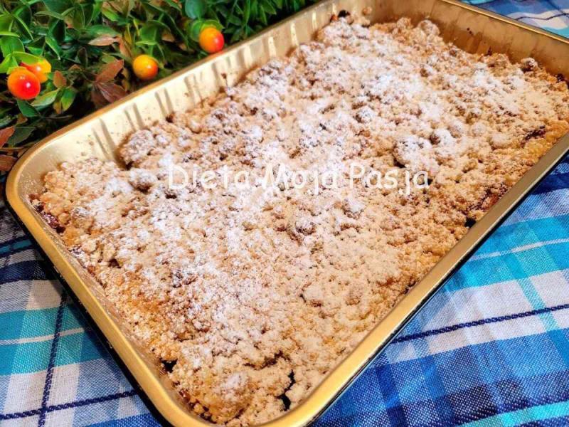 Pyszne jabłka pieczone pod kruszonką