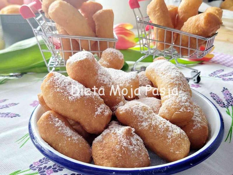 Przepis na łatwe pączki odcinane