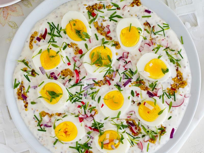 Jajka w sosie z musztardą francuską