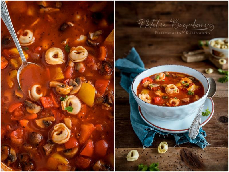 Zupa z tortellini i papryką