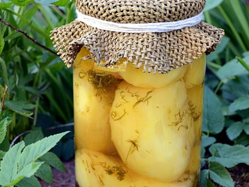 Piklowane ziemniaki