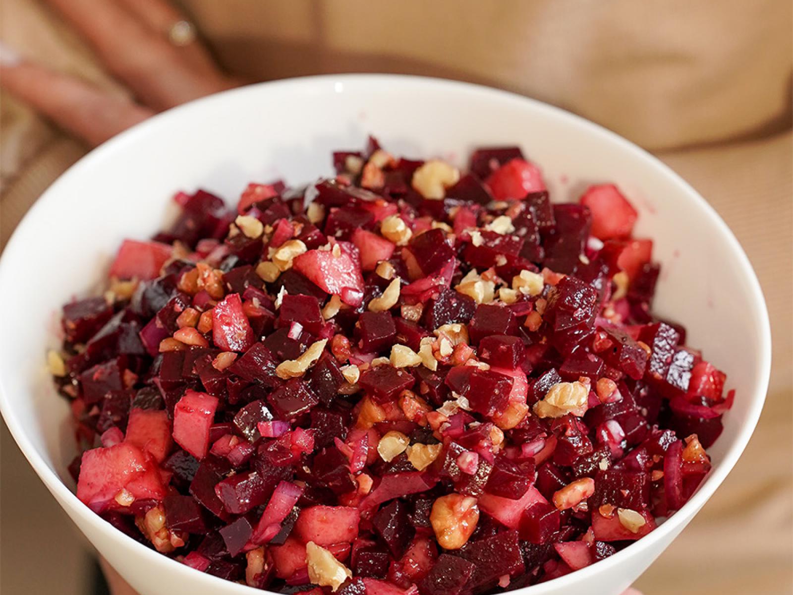 Lekka sałatka z burakiem