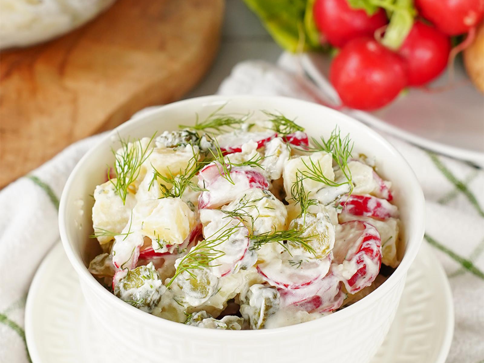 Sałatka ziemniaczana z rzodkiewką