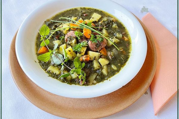 Jarmużowa zupa, czyli Grünkohlsuppe