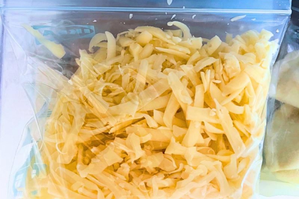 Czy można zamrozić ser żółty?