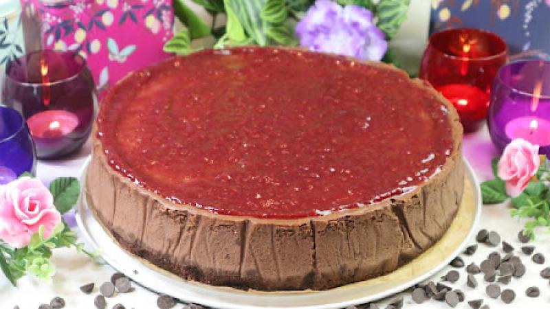 Kremowy sernik czekoladowy