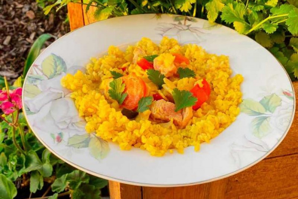 Warzywne curry z kaszą bulgur