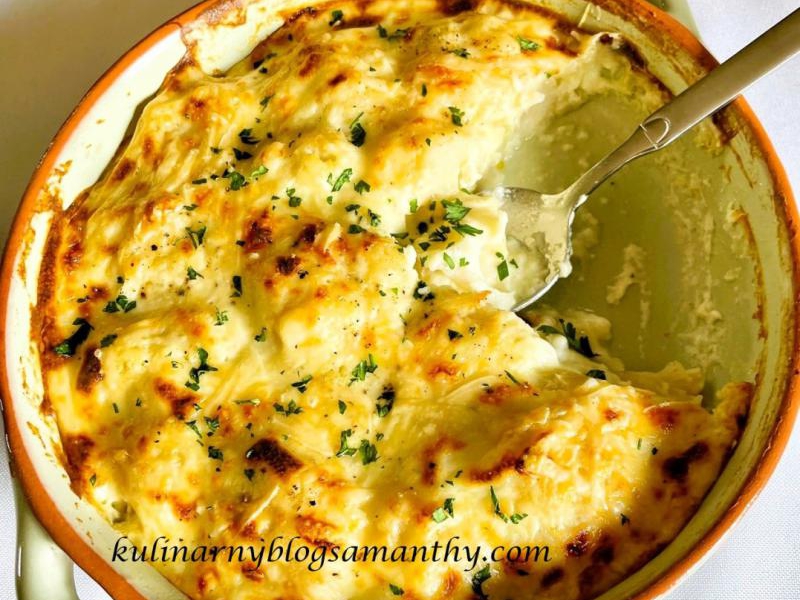 Kalafior zapiekany z serem – klasyka, która zawsze smakuje