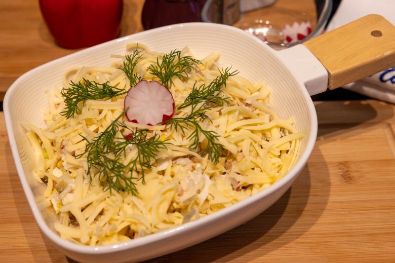 Sałatka ryżowa z tuńczykiem