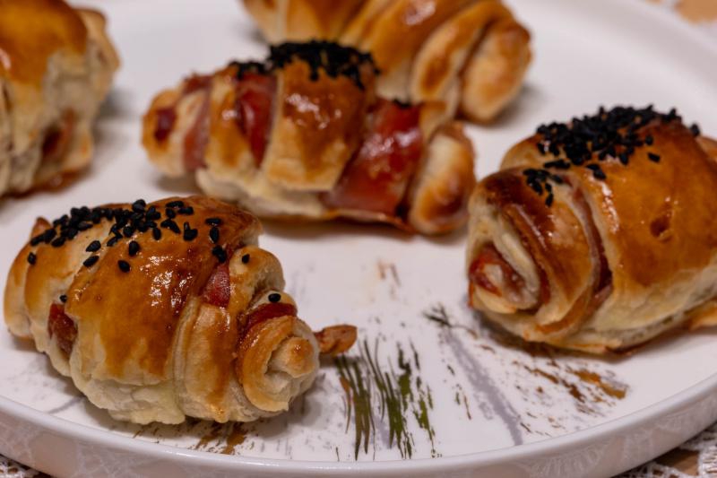 Rogaliki z ciasta francuskiego