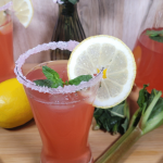 Lemoniada rabarbarowa