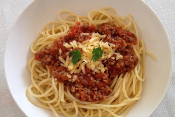 Spaghetti bolognese (4)