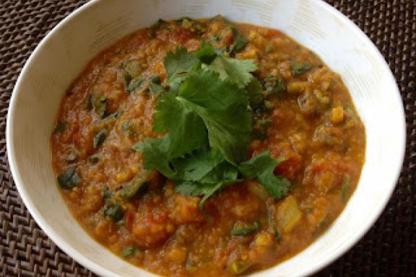 Rozgrzewająca zupa curry