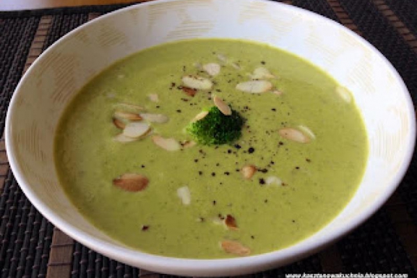 Prosta i szybka zupa krem z brokułów