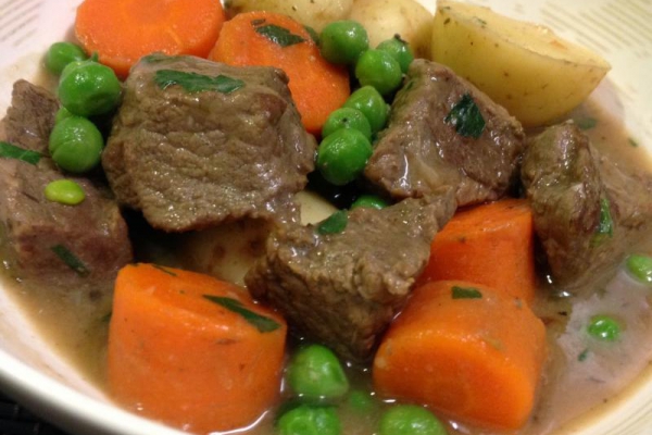Potrawka wołowa z warzywami (Beef Stew) (3)