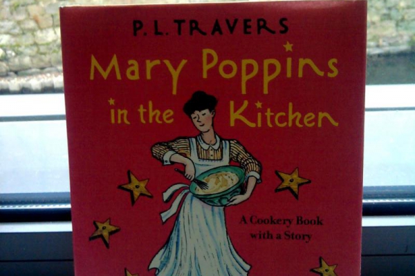 Mary Poppins w kuchni  ( Mary Poppins in the kitchen )
