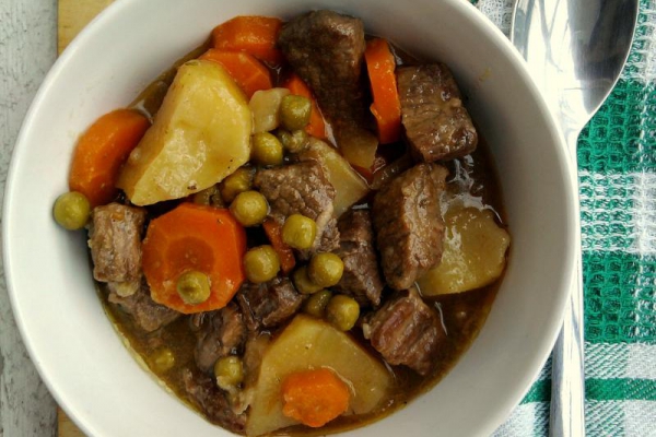 Potrawka wołowa z warzywami (Beef Stew)