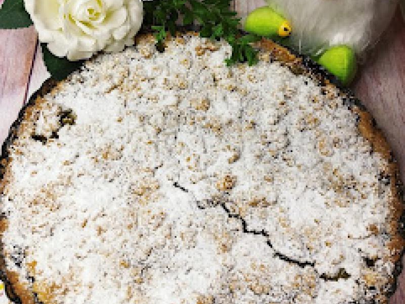 Tarta na kruszonce z rabarbarem i galaretkami