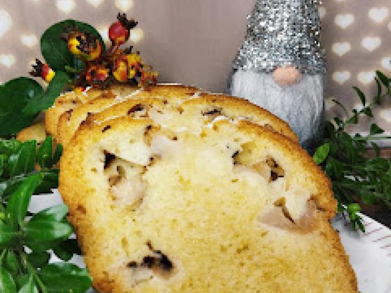 Pulchne ciasto z jabłkami i cynamonem