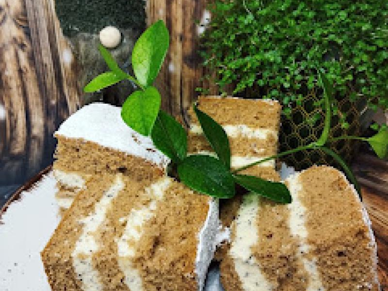 Biszkopt kakaowy z 8 jaj bez proszku do pieczenia z pysznym kremem budyniowo-makowym