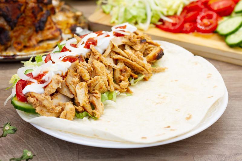Domowy döner kebab z kurczaka