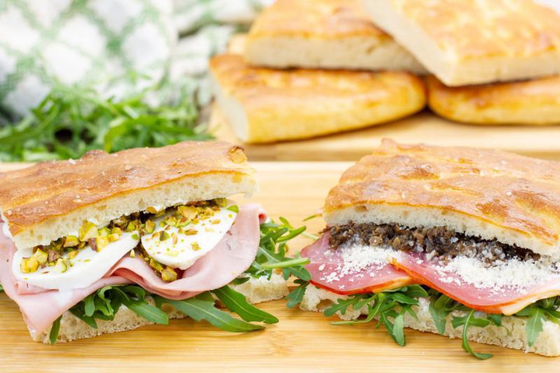 Schiacciata w dwóch odsłonach