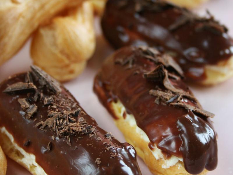 Eklerki z kremem śmietankowym